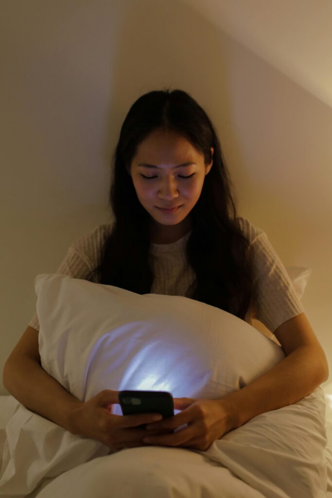 Person using one of the Best Chatbots for Customer Support on a mobile device to receive instant AI-powered assistance.